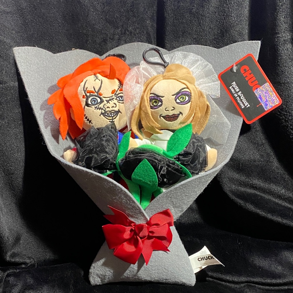 Chucky and Tiffany Plush Bouquet